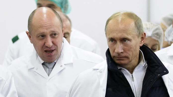 Putin sa čoraz viac odkláňa od Vagnerovej skupiny. Ohrozuje ho totiž zosilnenie vplyvu jej lídra