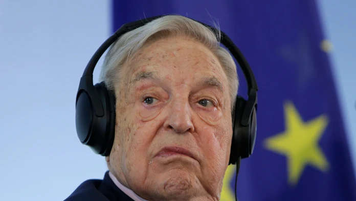 Americký finančník maďarského pôvodu George Soros.