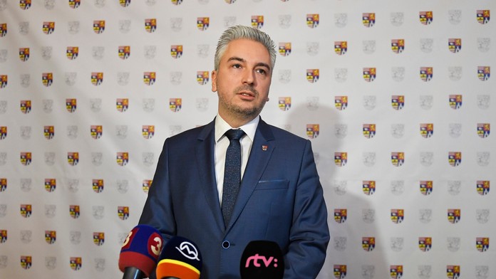 Biatlonista Ondřej Moravec vo vytrvalostných pretekoch na MS 2020.