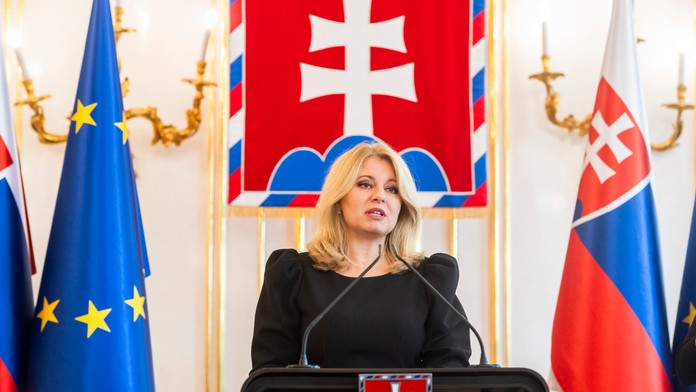 Prezidentka: Mesiac pred voľbami by mal byť politickou súťažou, nie vojnou