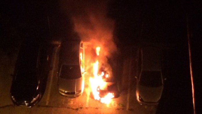 Majiteľ auta bol v nočnej službe.