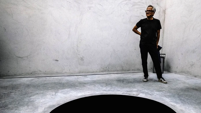 Anish Kapoor a jeho umelecké dielo Descent into Limbo 