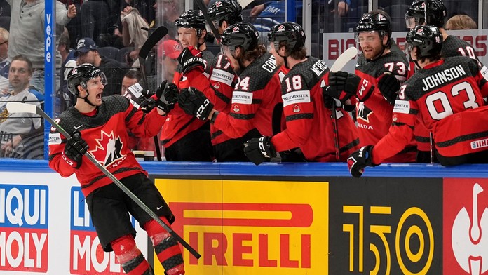 Kanaďania sú druhí finalisti. Česko zdolali suverénnym spôsobom
