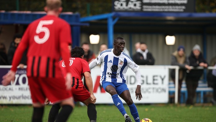 Spolu odohrali 1 800 zápasov. V Anglicku ovláda ligu veteránov tím zložený z bývalých hráčov Premier League