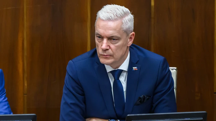 Ferenčák nepodporil konsolidáciu. Stratil dôveru klubu Hlas, vyhlásil Puci