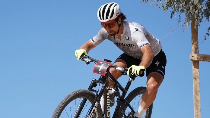 Peter Sagan v drese tímu Specialized Factory Racing