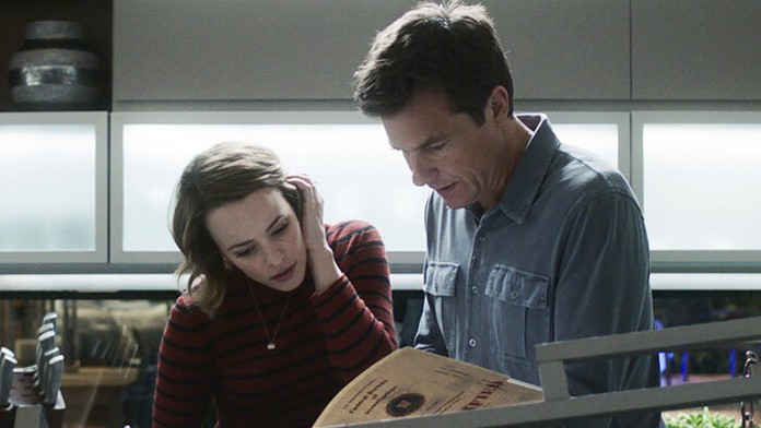 Rachel McAdams a Jason Bateman vo filme Game Night