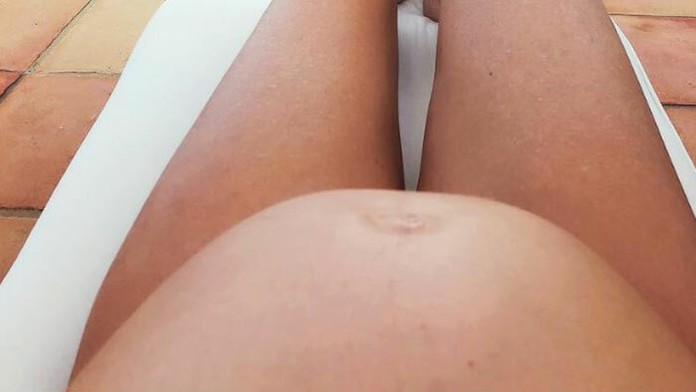 Tehotenské bruško Kate Hudson