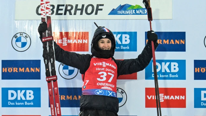 Kuzminová predviedla skvelý bežecký výkon, no mrzeli ju strelecké chyby. Z triumfu sa tešila Francúzka Botetová