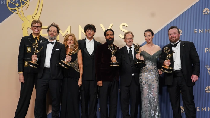 Ceny Emmy ovládol jediný seriál. Získal 14 cien a vytvoril nový rekord (PREHĽAD)