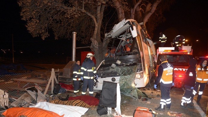 Nehoda autobusu - ilustračné foto.