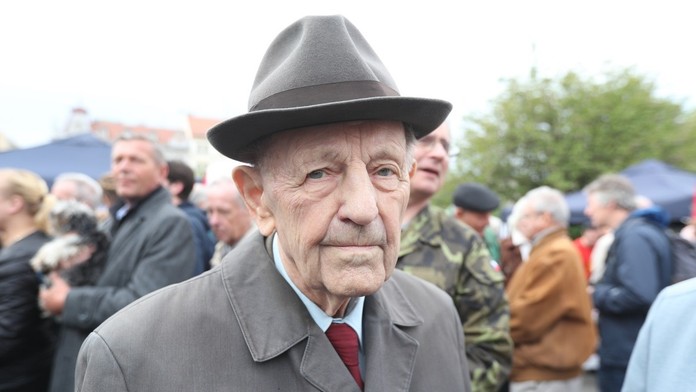 Zrážka vlakov pri Českom Brode.