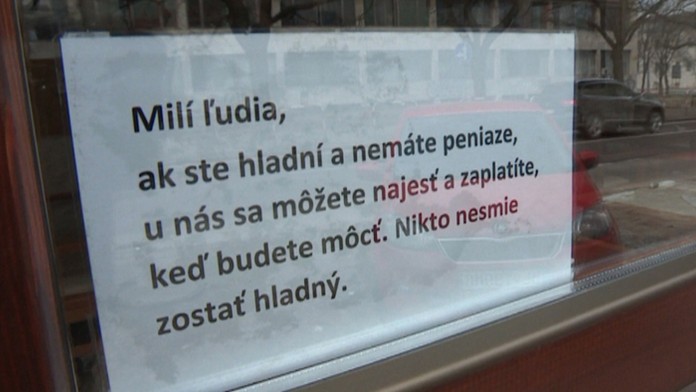 Nápis v bistre Milajima Feratiho.