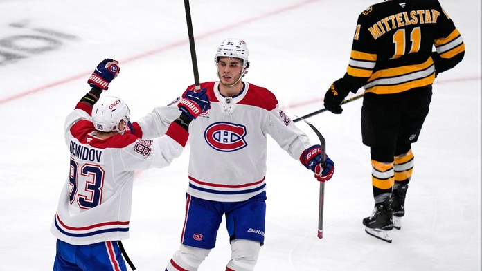 VIDEO: Skvelý zápas Slafkovského. Najprv asistoval a potom takmer roztrhol sieť