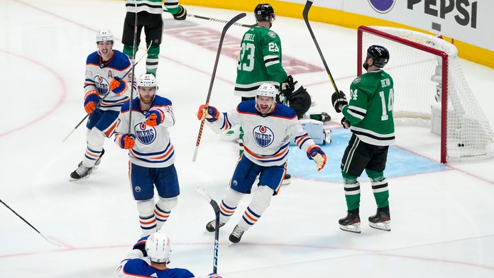 VIDEO: Rozhodlo až druhé predĺženie. Edmonton sa vo finále konferencie ujal vedenia