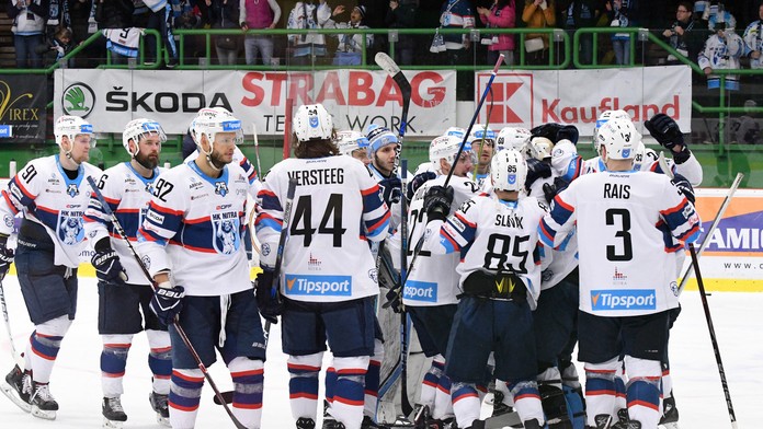 Hokejisti HK Nitra zvíťazili aj vo štvrtom štvrťfinále play off Tipsport ligy a ako prví si zaistili postup do semifinále.