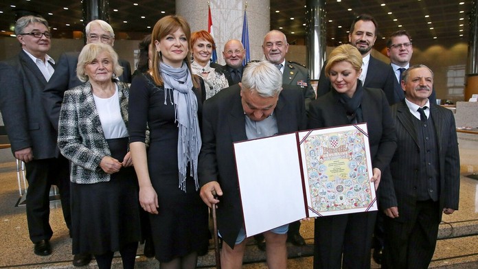 Súťaž o "kamennú tvár" v podaní komisie