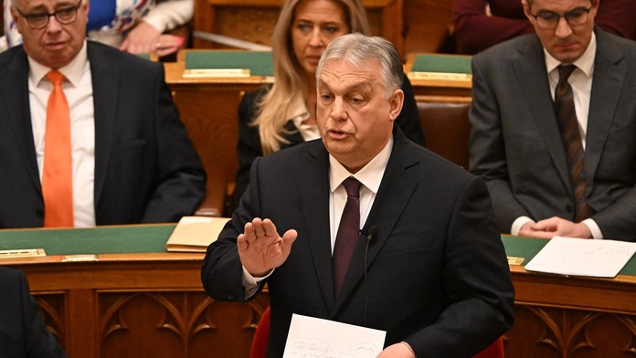Orbán očakáva ukrajinský útok. Kritickú infraštruktúru bude chrániť armáda