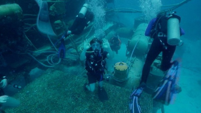 19 ZAHR Vedci pod morom.transferweb_jpg_bez_watermarku_1.jpg