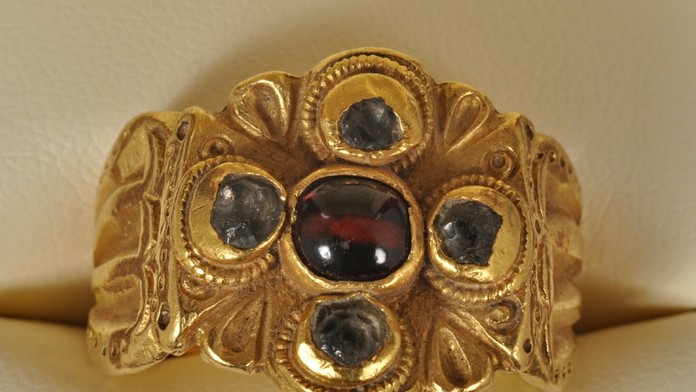 1800 rokov starý prsteň