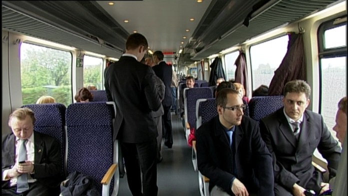 O prepravu ľudí má záujem ďalší prepravca