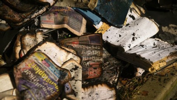 Podpaľaský útok na noviny Hamburger Morgenpost.