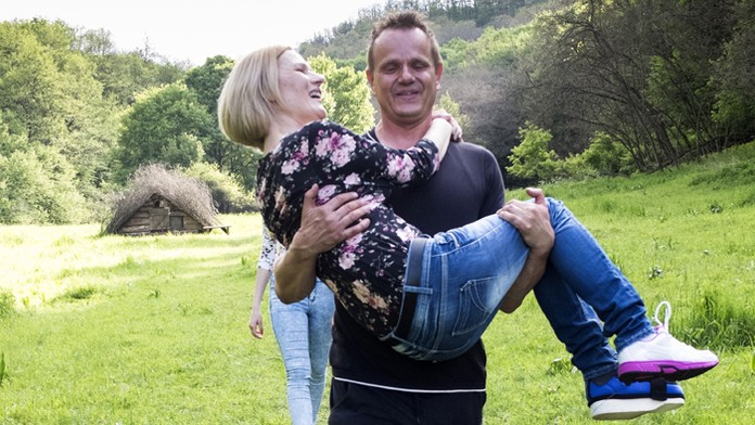 Milano manželka Ľubka počas návštevy Farmy