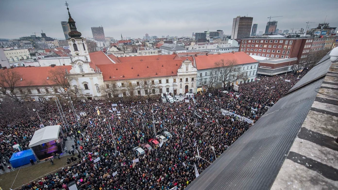 Zhromaždenie Za slušné Slovensko v Bratislave.