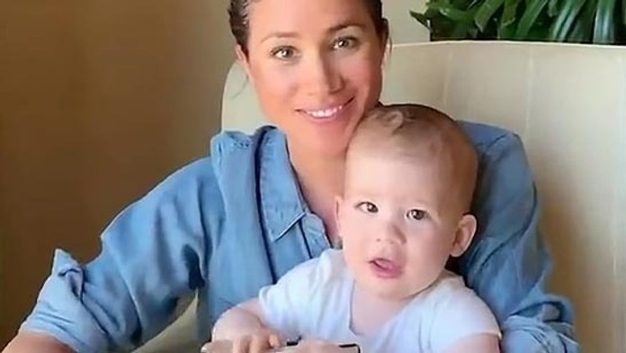 Andrea Tatarková doma u Agáty Hanychovej