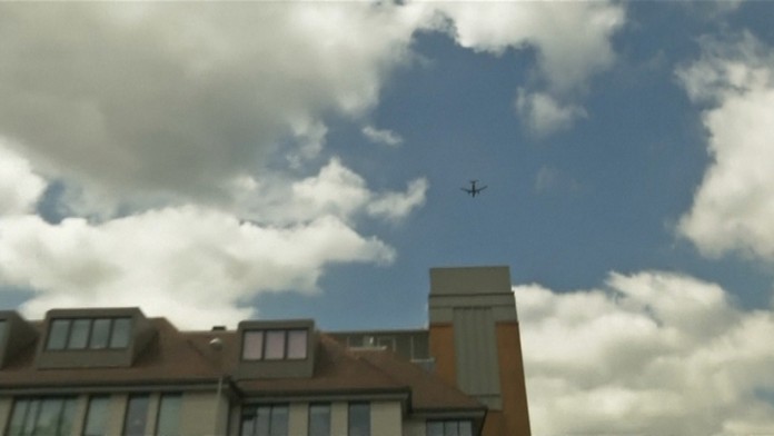 Lietadlo nad Londýnom.