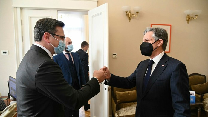 Stretnutie šéfov diplomacie Anthonyho Blinkena (USA) a Dmytra Kulebu (Ukrajina).