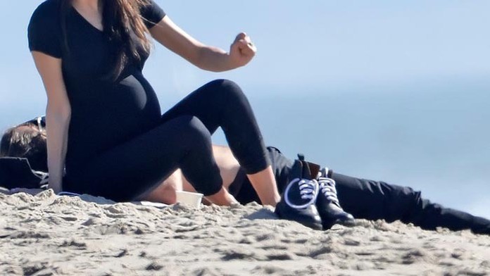 Z topmodelky je už mamička