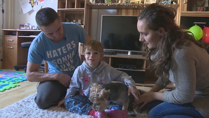 Dievčatá z desaťkorunáčky - Margita Hlaváčiková a Marta Cisáriková.