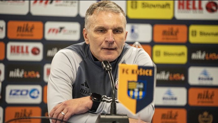 Zlé výsledky si vypýtali svoju daň. Skuhravý skončil na lavičke Košíc