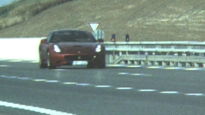 Ferrari sa po R1 rútilo takmer 260 km/h