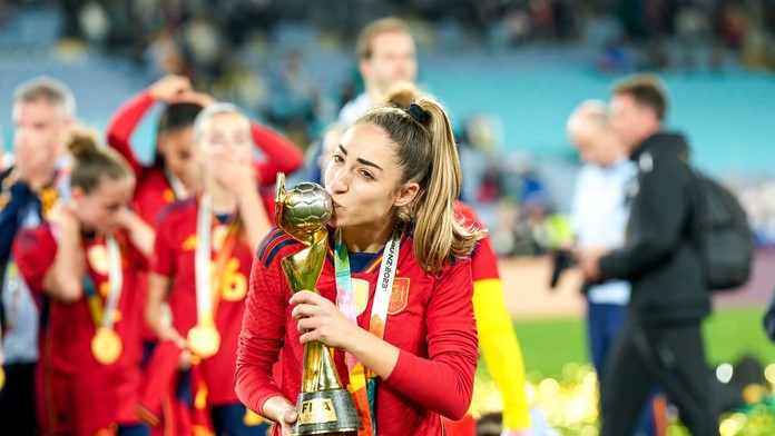 Radosť z titulu majsterky sveta vystriedali slzy. Carmonová sa po finále dozvedela smutnú správu