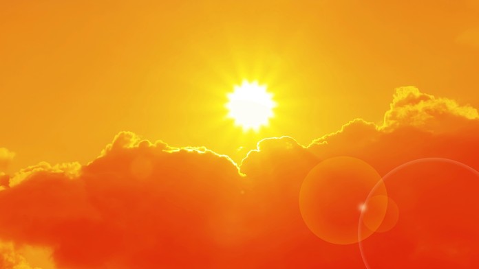 Na Slovensko sa valí mimoriadne teplá vlna. Teploty môžu vyletieť až k +40 °C