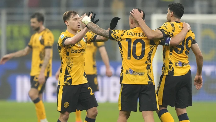 Interu stačil jediný zásah, Pulišič zahodil prvú penaltu v kariére. Benátky s dôležitým krokom k záchrane