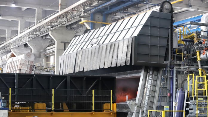 Hlas dáva verejný záväzok, že obnoví výrobu v Slovalcu