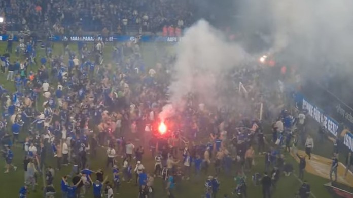 Oslavy po postupu Schalke.