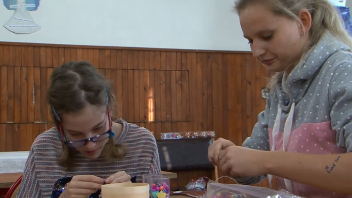 V školách chýbajú asistenti