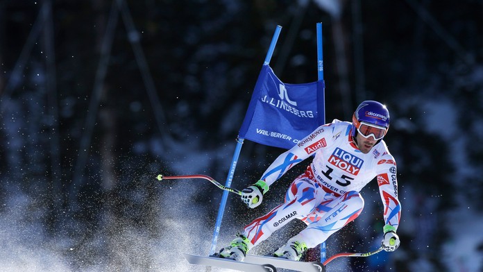 Francúzsky zjazdár Adrien Theaux na trati preteku super-G