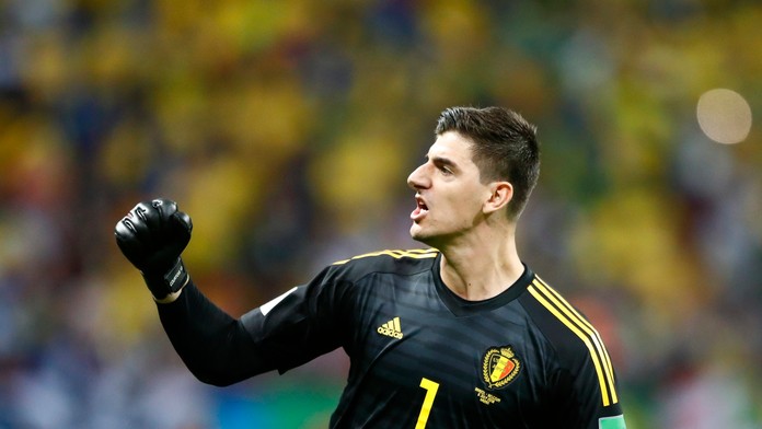 Radosť belgického gólmana Thibauta Courtoisa vo štvrťfinále MS proti Brazílii.