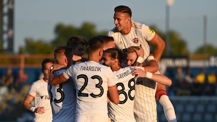 Radosť hráčov Trnavy po strelení gólu v Michalovciach.