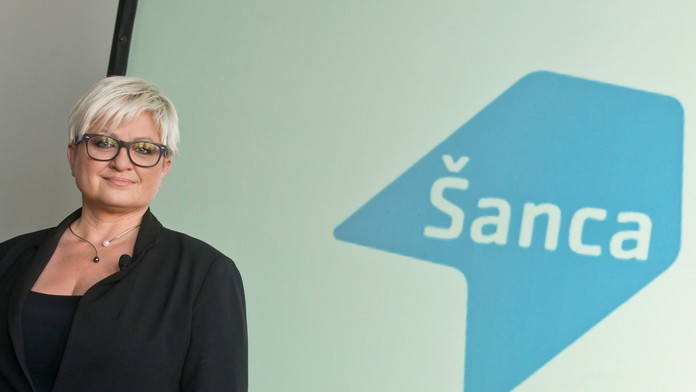 Na snímke zakladateľka strany Šanca Eva Babitzová