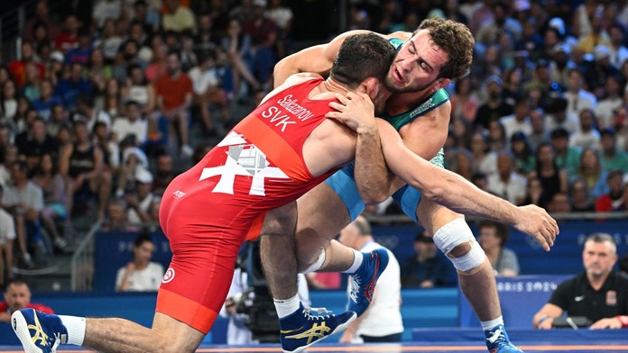 Slovenský reprezentant v zápasení neuspel v osemfinále. Šancu na opravu mu môže dať jeho súper