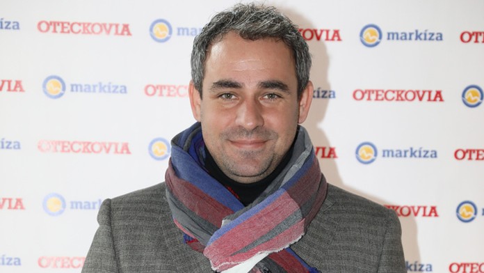 Filip Tůma to schytal a rovno medzi nohy. Au, to muselo bolieť!.mp4