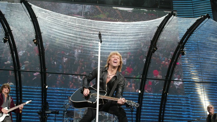 Som s tým zmierený. Legendárny spevák priznal, že problémy s hlasivkami mu môžu ukončiť kariéru