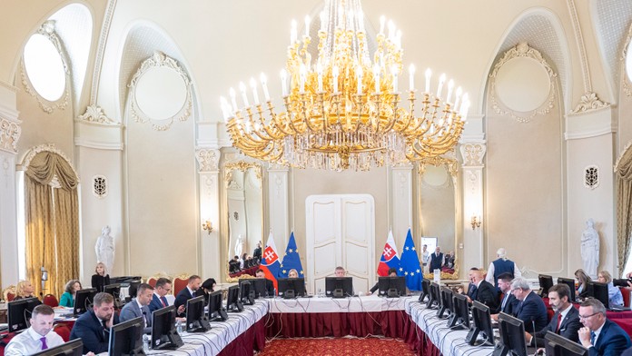 Slováci oznámkovali ministrov ako v škole. Najlepší obstál na trojku