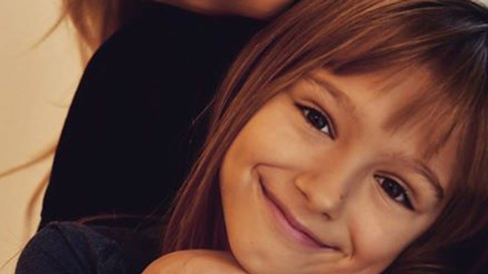 Dcéra Dary Rolins Laura. 